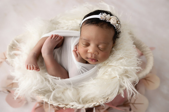 AMARA_12DAYS-44