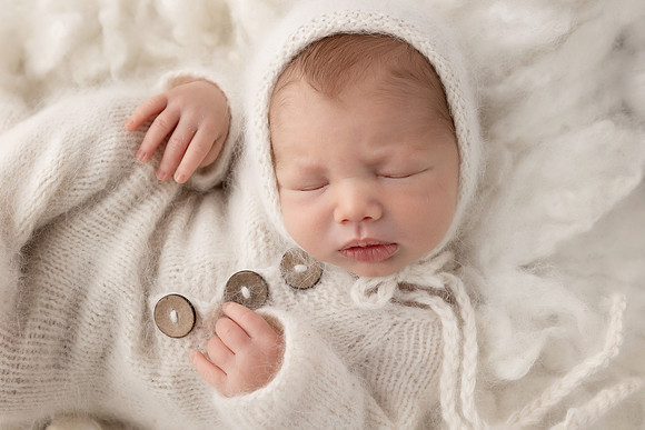 CADEN_8DAYS-29