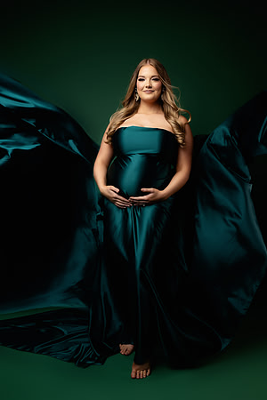 TAYLOR_MATERNITY-61