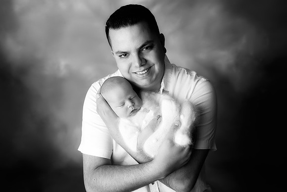 ARCHER_12DAYS-60bw