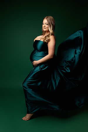 TAYLOR_MATERNITY-58