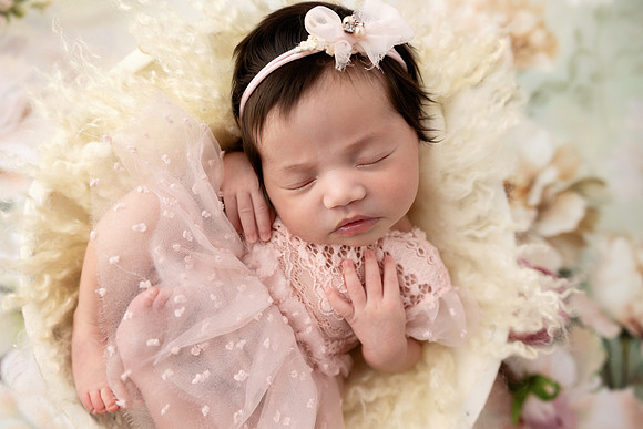 AVA_11DAYS-23