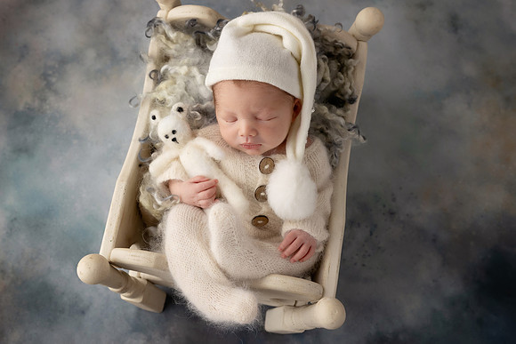 CADEN_8DAYS-36