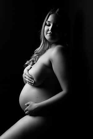 TAYLOR_MATERNITY-72