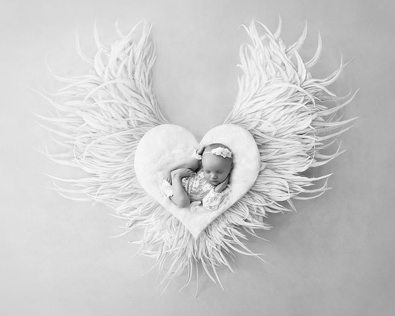 ELIZABETH_8DAYS-10