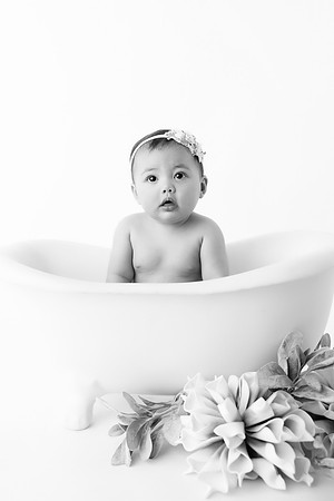 ELSIE- _8MOS-20bw