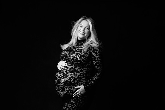 ALYSSA_MATERNITY-4bw
