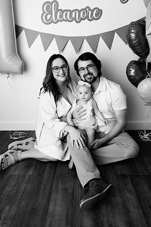 ELEANORE_1YEAR-17bw