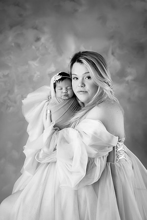 AVA_11DAYS-60bw