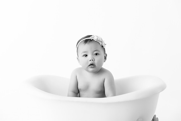 ELSIE- _8MOS-19bw