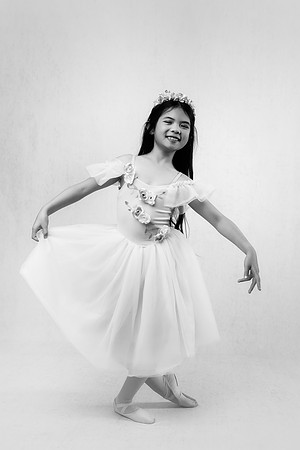 TAYLOR-12bw