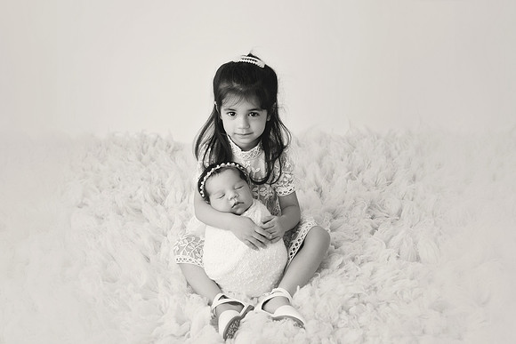 AAROHI_14DAYS_50bw