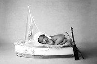 GRAYSON_8DAYS-2