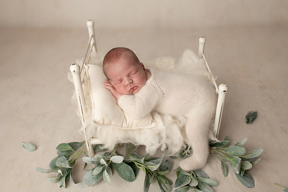 EZRA_13DAYS-29