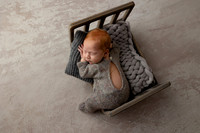 HOLDEN_13DAYS-13