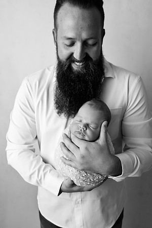 EZRA_13DAYS-72bw