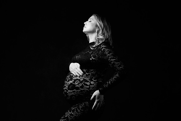 BRIDGETT_MATERNITY-6bw