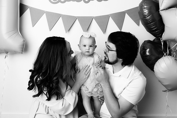 ELEANORE_1YEAR-19bw