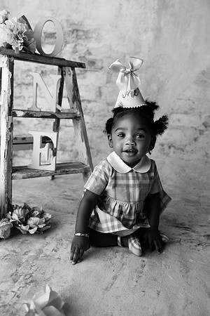 ISLA_1YEAR-6bw