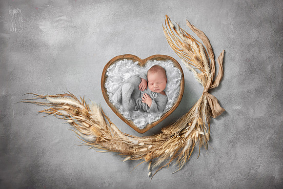 EZRA_13DAYS-45