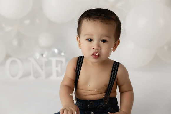 OLIVER_1yr-49