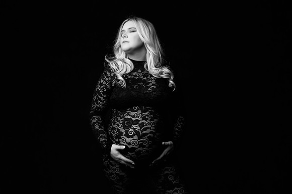 JESSICA_MATERNITY-8bw