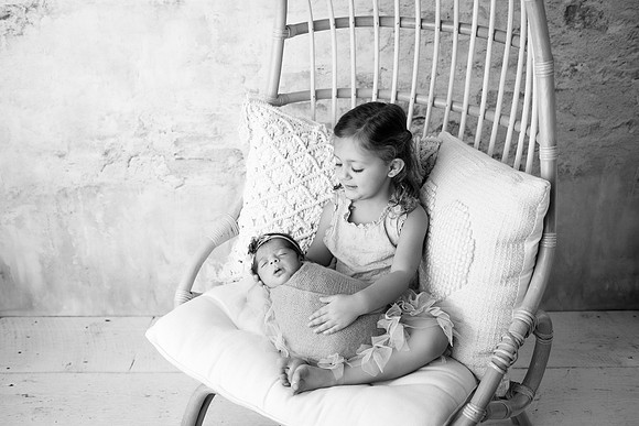 ZOEY_11DAYS_57bw